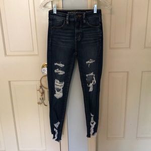 American eagle dark wash distressed jeggings